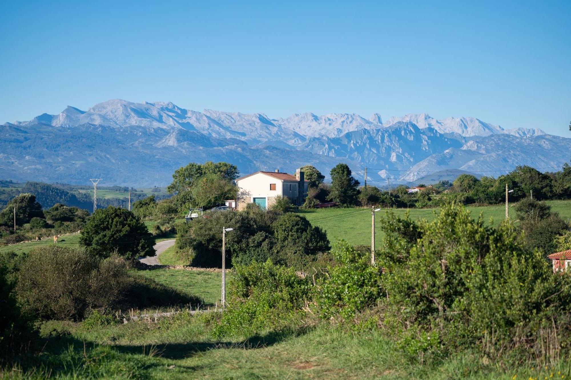 Bed and Breakfast Surf House Sanvi à San Vicente De La Barquera Extérieur photo